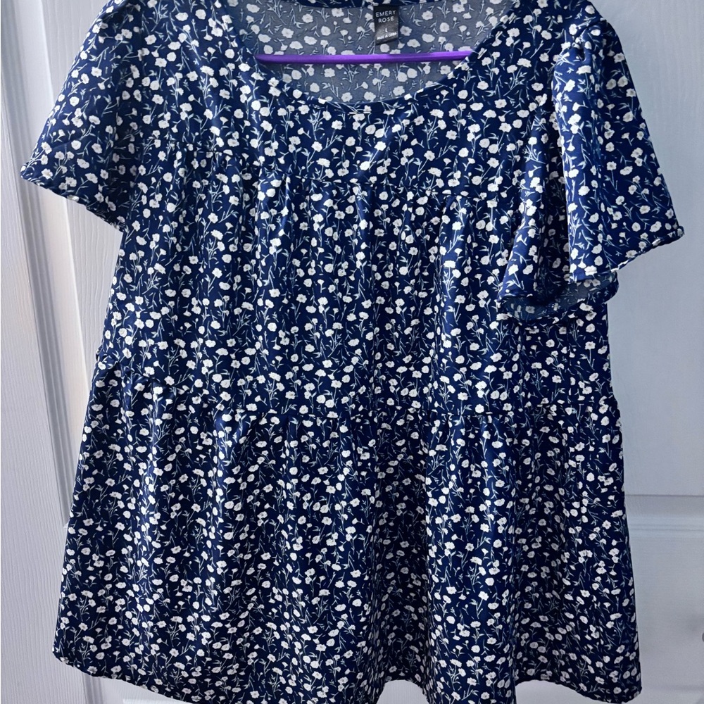 Emery Rose Blouse